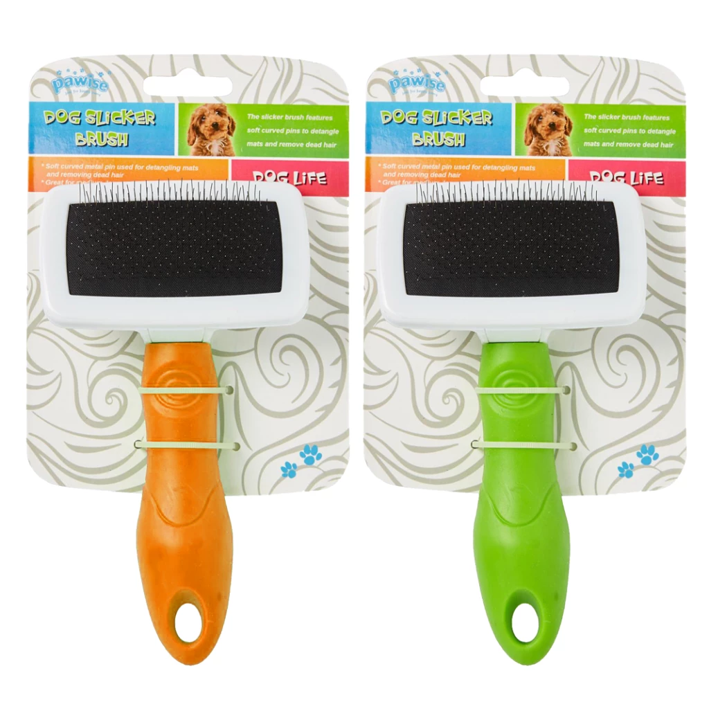 Pawise Zupfbürste Slicker Brush in Größe M mit orangefarbenem und grünem Griff, zwei Varianten in der Verkaufsverpackung